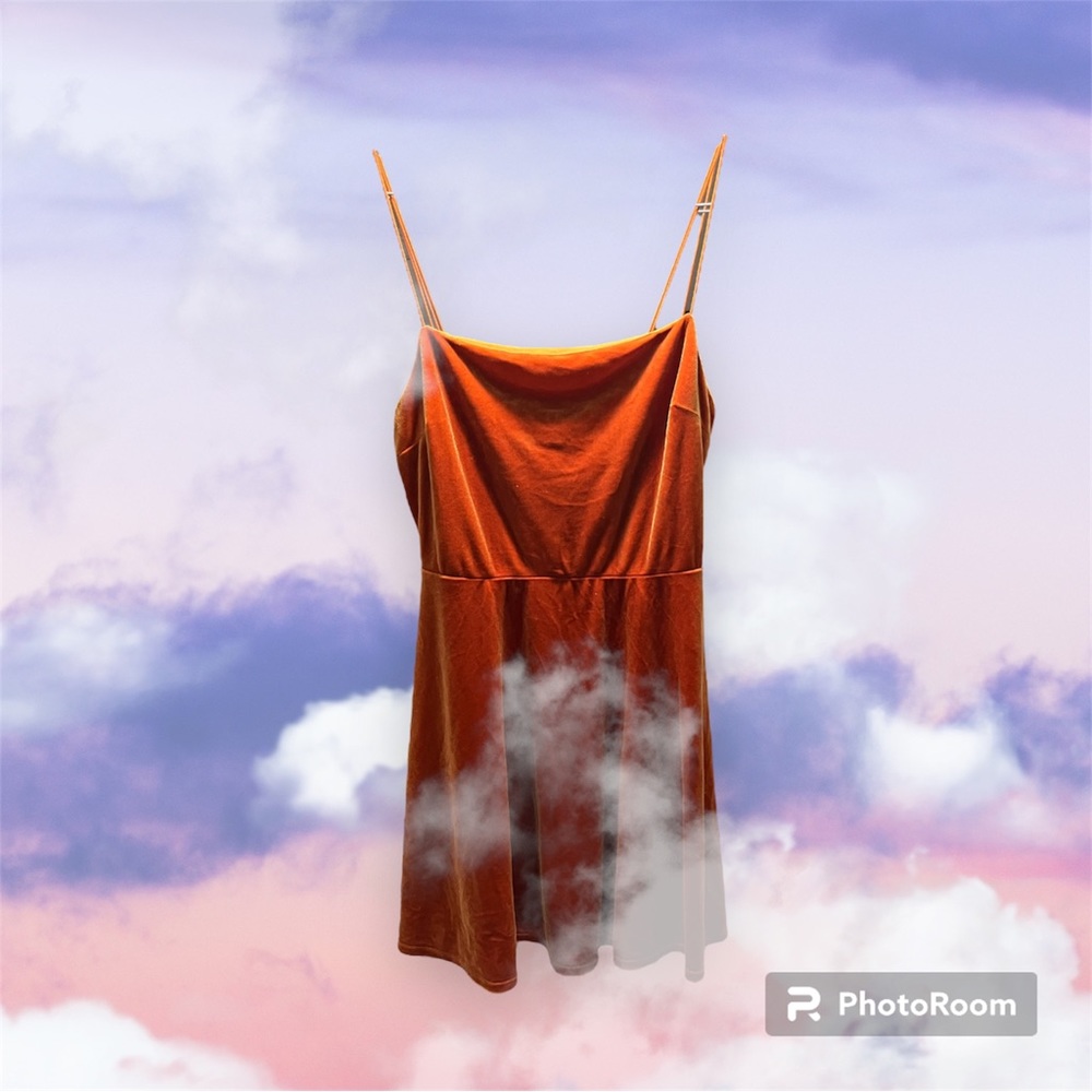 Urban outfitters cute velvet orange-brown dress